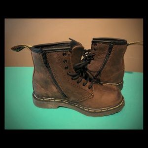 Kids Dr Martens boots